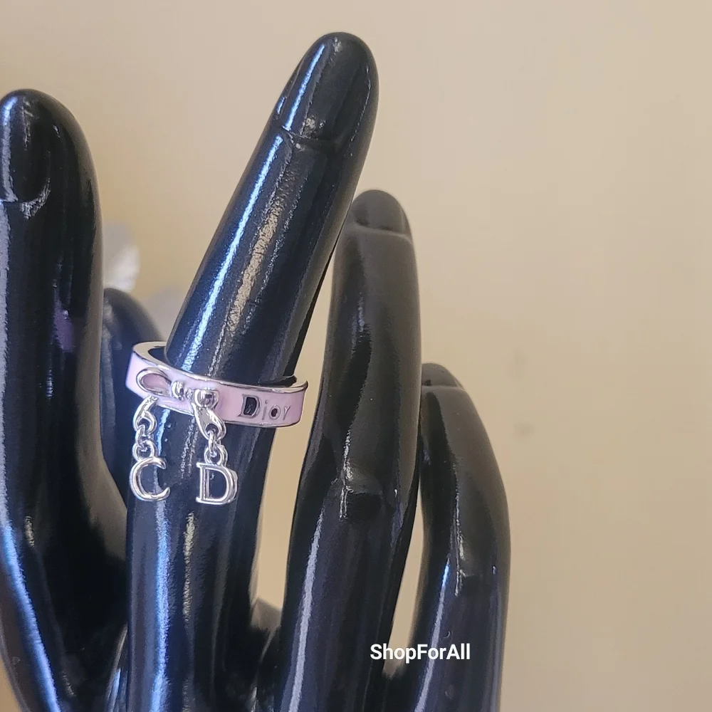 Dior - Picture 7 of 11